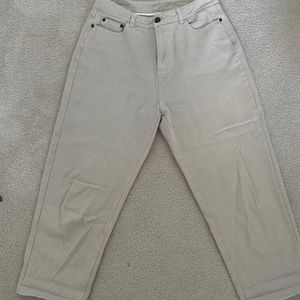 Beige Mid-waisted Jeans
